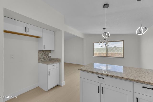 10400 LAMBDA Drive, El Paso, TX 79924