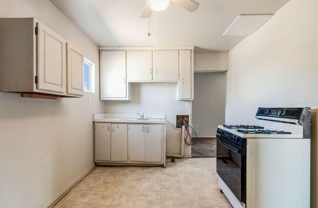 6413 Edith Boulevard NE, Albuquerque, NM 87107