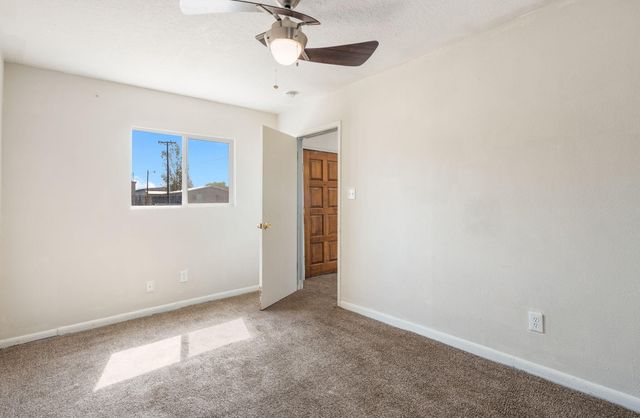 6413 Edith Boulevard NE, Albuquerque, NM 87107