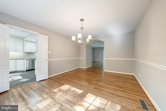 9259 BAILEY LN, Fairfax, VA 22031