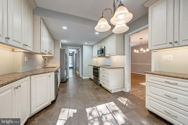 9259 BAILEY LN, Fairfax, VA 22031