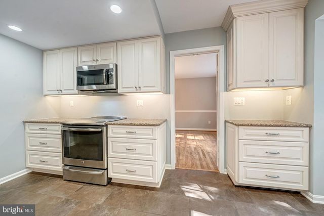 9259 BAILEY LN, Fairfax, VA 22031
