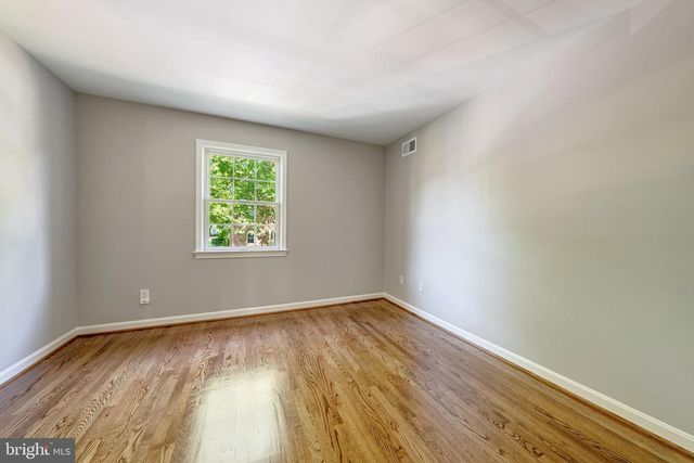 9259 BAILEY LN, Fairfax, VA 22031