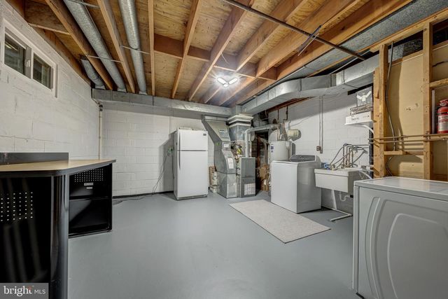 9259 BAILEY LN, Fairfax, VA 22031