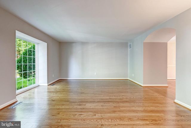 9259 BAILEY LN, Fairfax, VA 22031