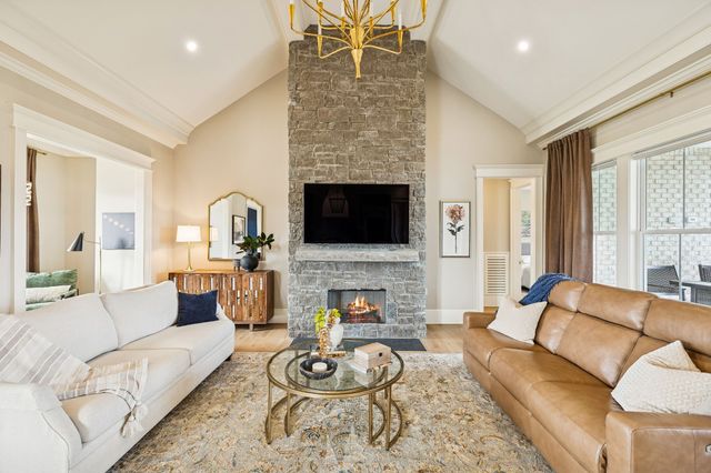 2157 Abiff Rd, Burns, TN 37029