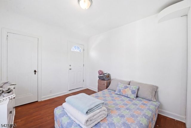 1296 Magie Ave, Elizabeth City, NJ 07208