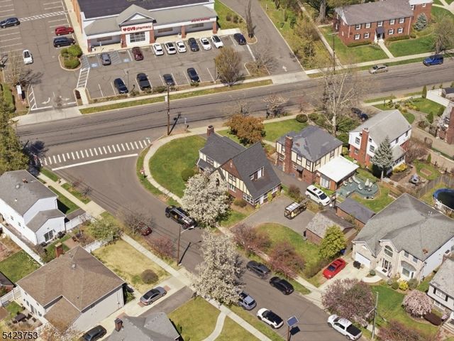 1296 Magie Ave, Elizabeth City, NJ 07208
