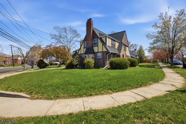 1296 Magie Ave, Elizabeth City, NJ 07208