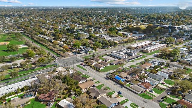 2000 58TH STREET N, St Petersburg, FL 33710