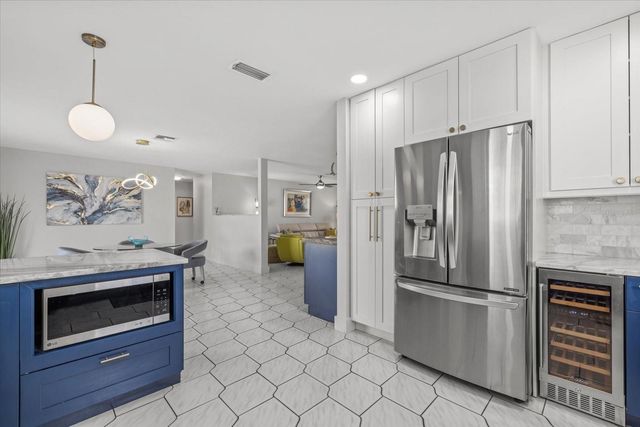 2000 58TH STREET N, St Petersburg, FL 33710