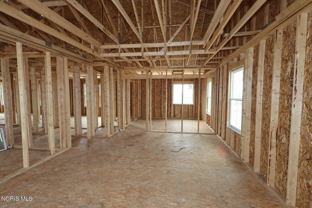 9157 Mile View Court, Sylvania, OH 43560