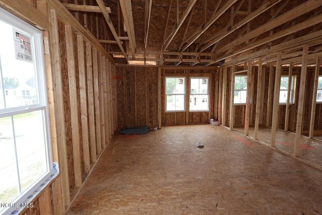 9157 Mile View Court, Sylvania, OH 43560