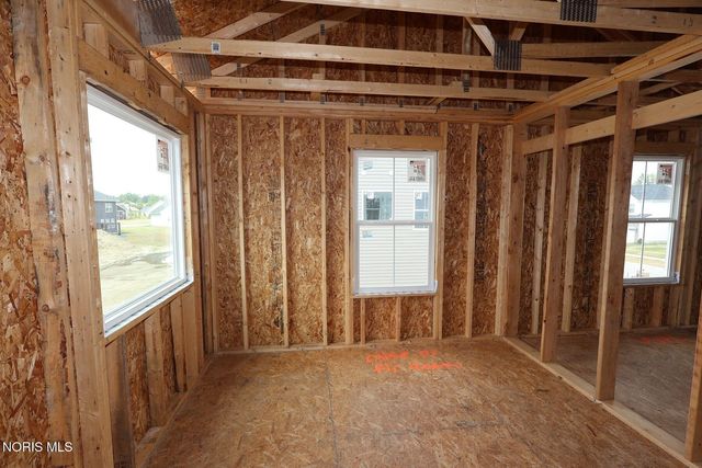 9157 Mile View Court, Sylvania, OH 43560