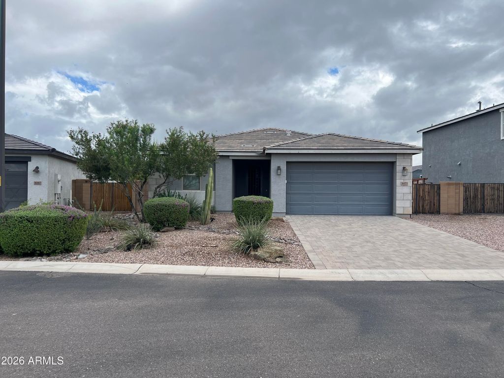 36853 N BRISTLECONE Drive, San Tan Valley, AZ 85140