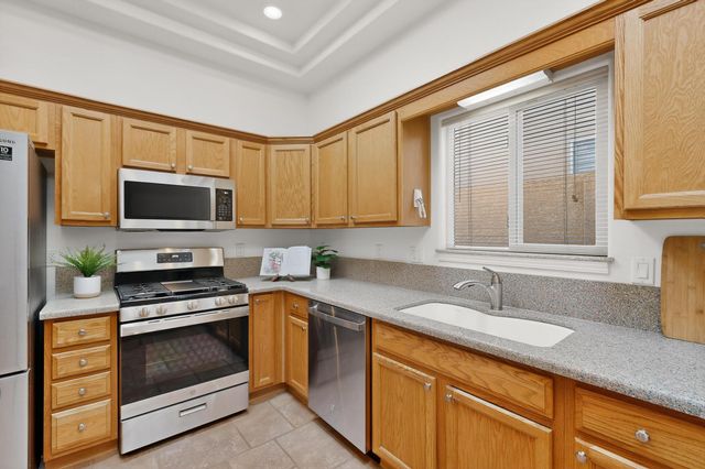 10100 Irbid Road NE, Albuquerque, NM 87122