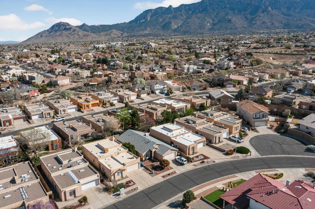 10100 Irbid Road NE, Albuquerque, NM 87122