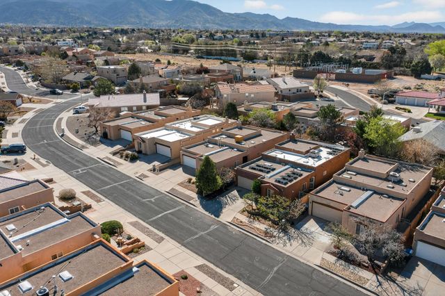 10100 Irbid Road NE, Albuquerque, NM 87122