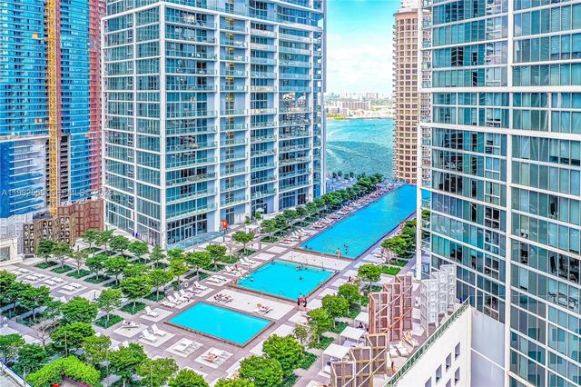 465 Brickell Ave 702, Miami, FL 33131