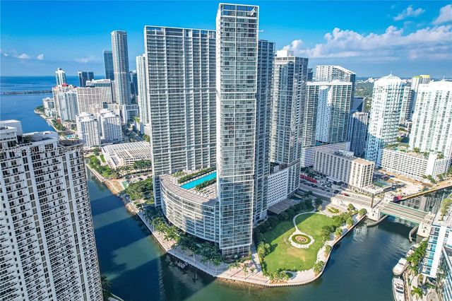 465 Brickell Ave 702, Miami, FL 33131