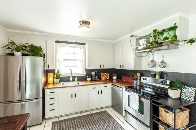 1351 Rosedale Ct, Nashville, TN 37207