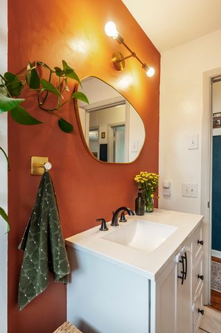 1351 Rosedale Ct, Nashville, TN 37207