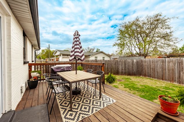 1351 Rosedale Ct, Nashville, TN 37207