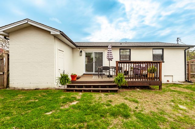 1351 Rosedale Ct, Nashville, TN 37207