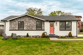 1351 Rosedale Ct, Nashville, TN 37207