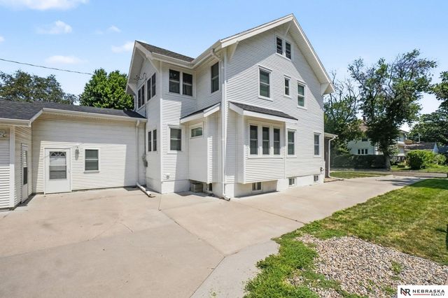 1233 N I Street, Fremont, NE 68025