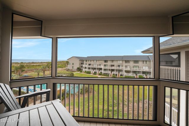 2 Harbor Dr N Unit L305, St. Helena Island, SC 29920