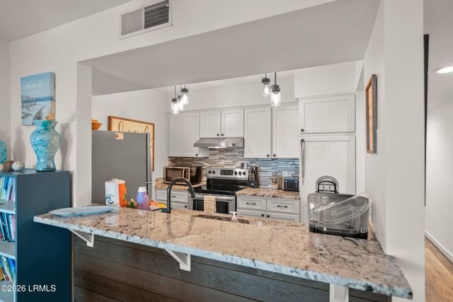 2 Harbor Dr N Unit L305, St. Helena Island, SC 29920