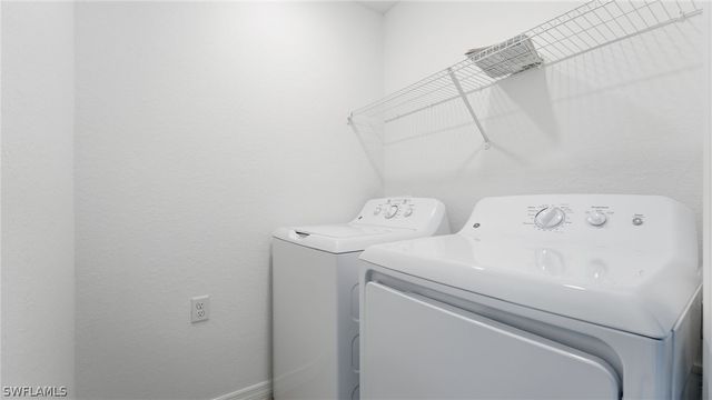 15435 Green Acres AVE 2421, Babcock Ranch, FL 33982