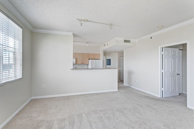 616 CLEARWATER PARK Road 602, West Palm Beach, FL 33401