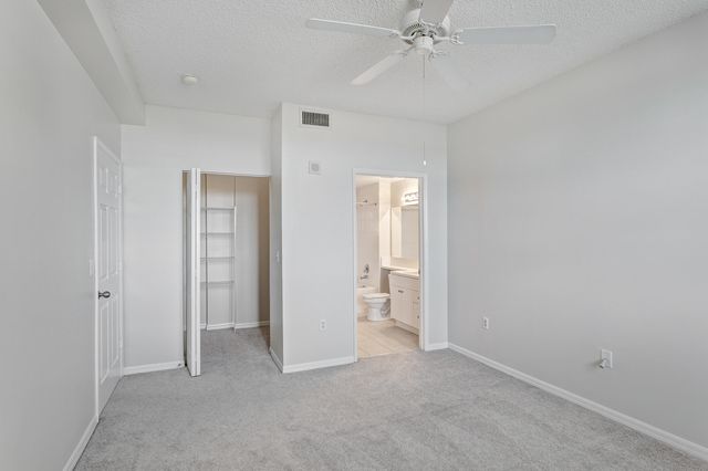 616 CLEARWATER PARK Road 602, West Palm Beach, FL 33401