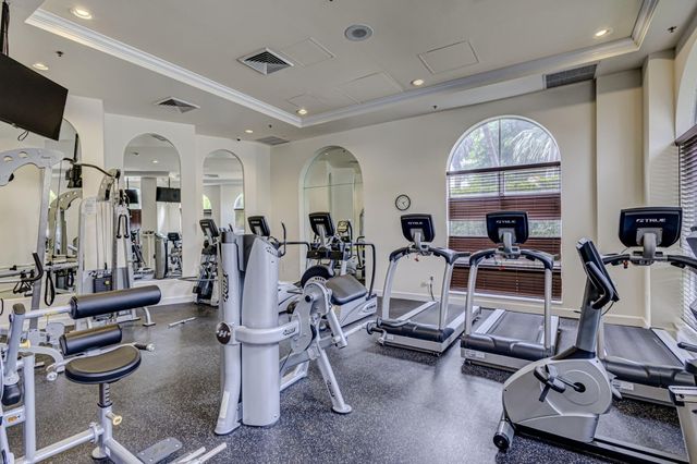 616 CLEARWATER PARK Road 602, West Palm Beach, FL 33401
