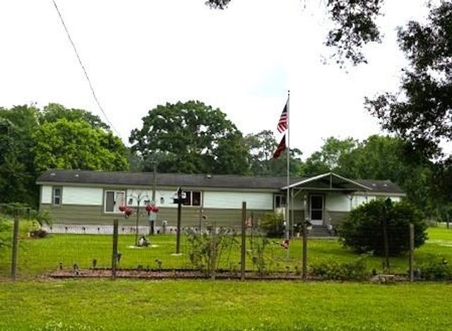 119 County Road 4534, Dayton, TX 77535
