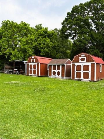 119 County Road 4534, Dayton, TX 77535