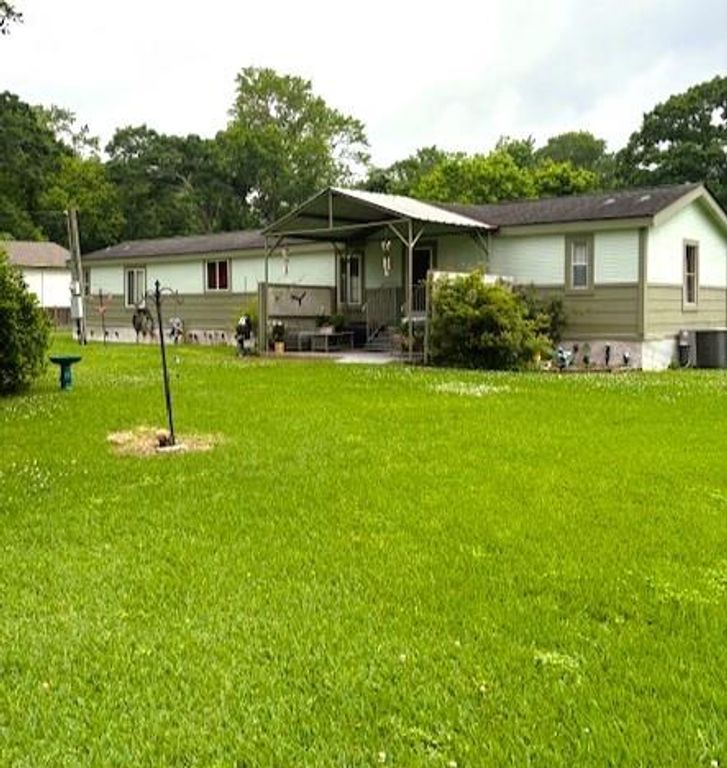 119 County Road 4534, Dayton, TX 77535