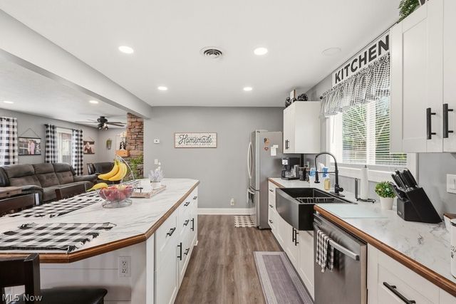 747 Killian Road, Coventry, OH 44319