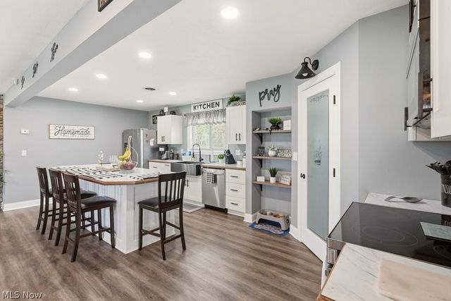 747 Killian Road, Coventry, OH 44319