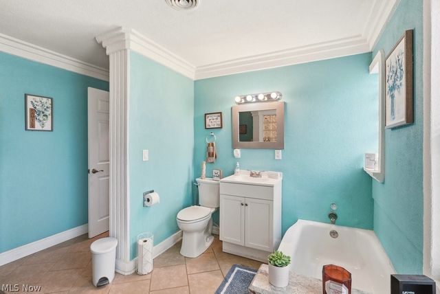 747 Killian Road, Coventry, OH 44319