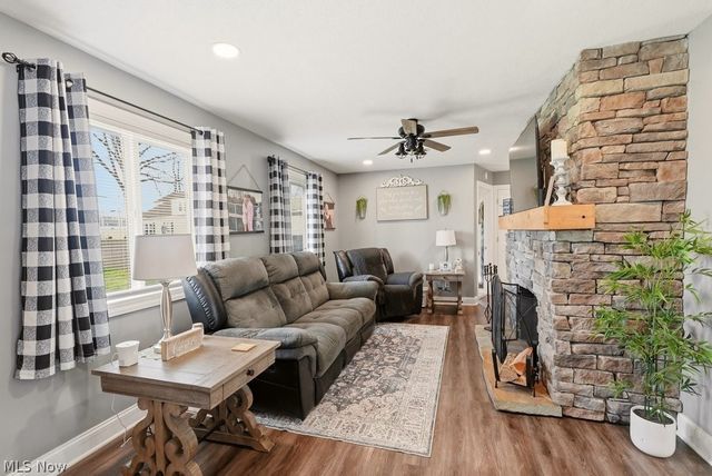 747 Killian Road, Coventry, OH 44319