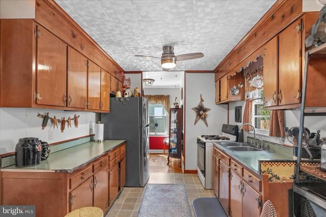 1504 S DIVISION ST, Salisbury, MD 21804
