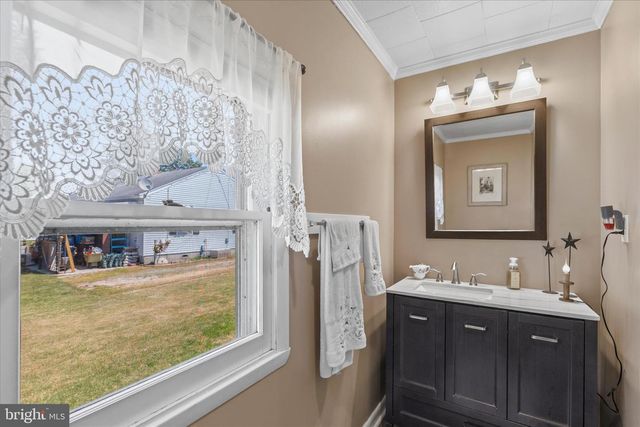 1504 S DIVISION ST, Salisbury, MD 21804