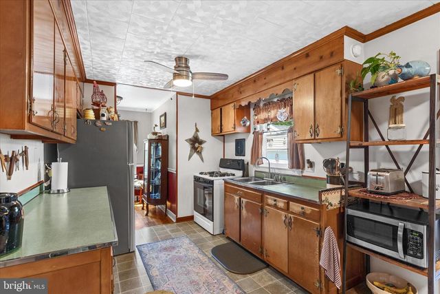 1504 S DIVISION ST, Salisbury, MD 21804