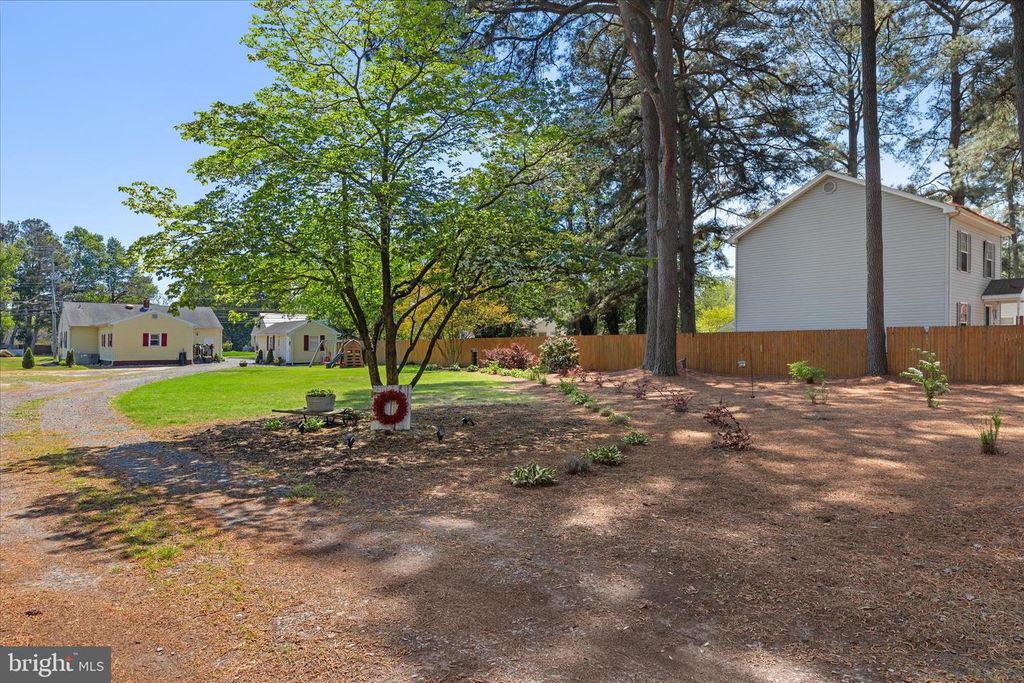 Image 33 of property listing at 1504 S DIVISION ST, Salisbury, MD 21804