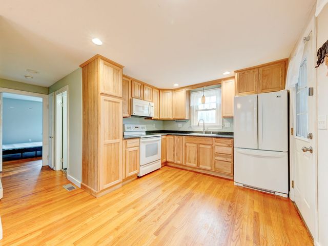 83 Morin Avenue, Coventry, CT 06238