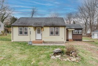 83 Morin Avenue, Coventry, CT 06238