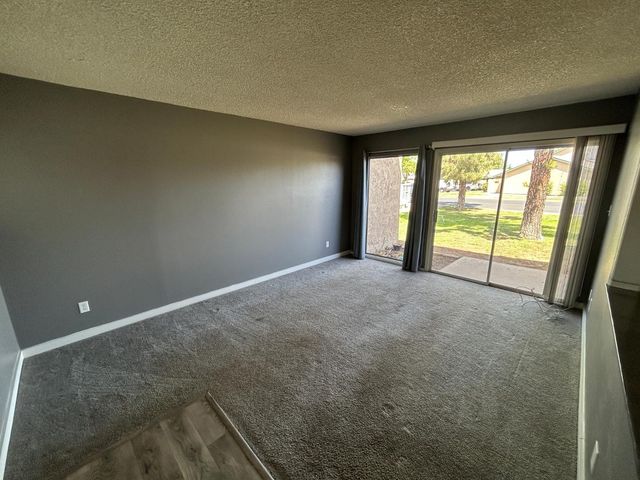 4501 W Continental Drive, Glendale, AZ 85308